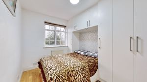 Photo 32- click for photo gallery